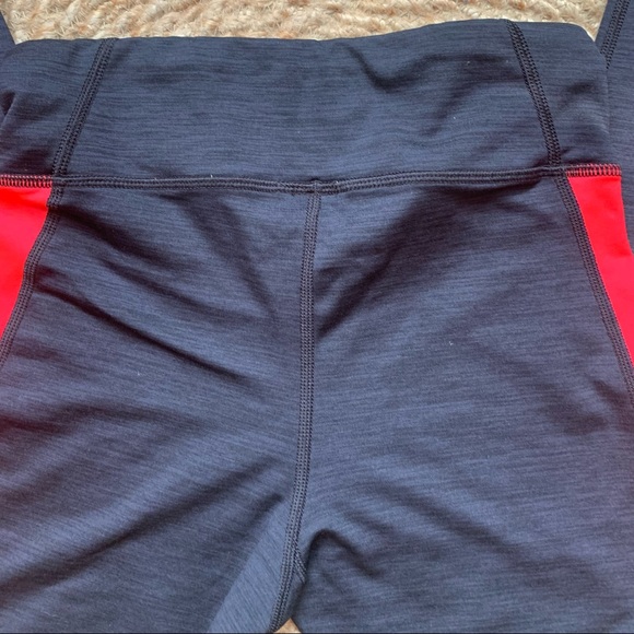 Under Armour Leggings - Picture 5 of 5